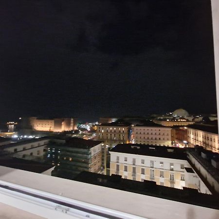 Neapolitan Skyscraper Suites Luaran gambar