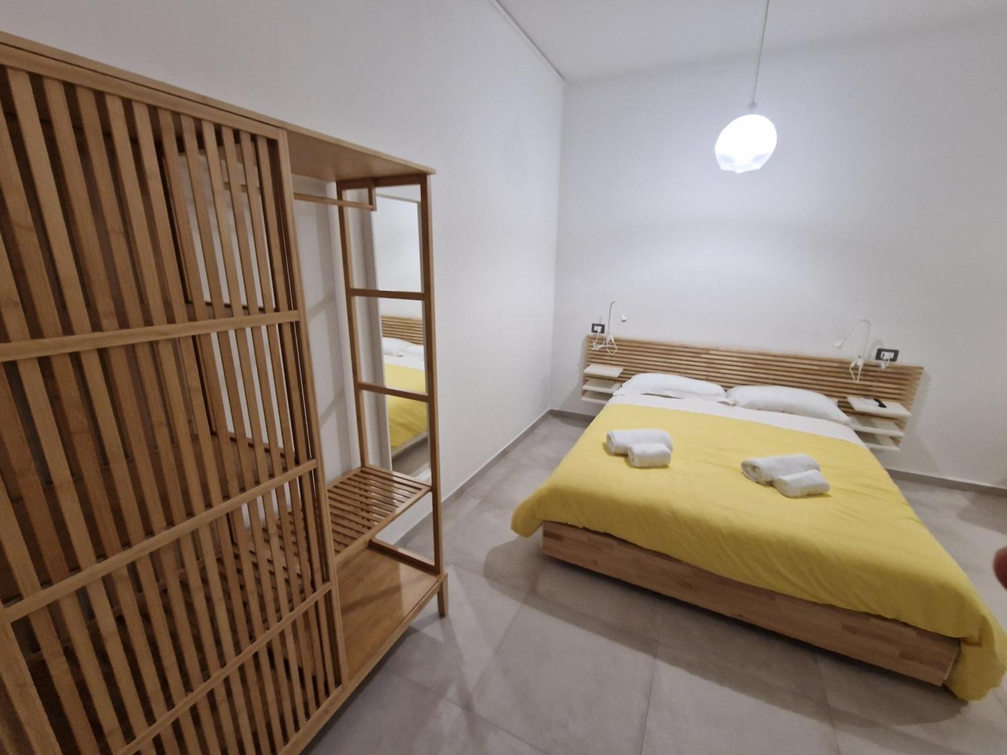 Neapolitan Skyscraper Suites Luaran gambar